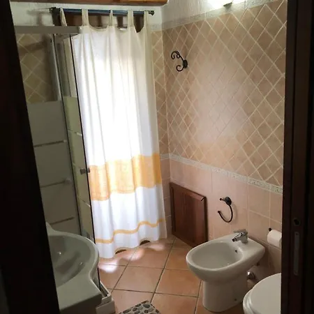 Апартаменты Nicole's House Тортоли